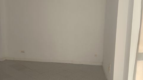 Foto 4 von Geschaftsraum zur Miete in Avinguda de L'estatut, 132, Ca n'Oriol, Rubí