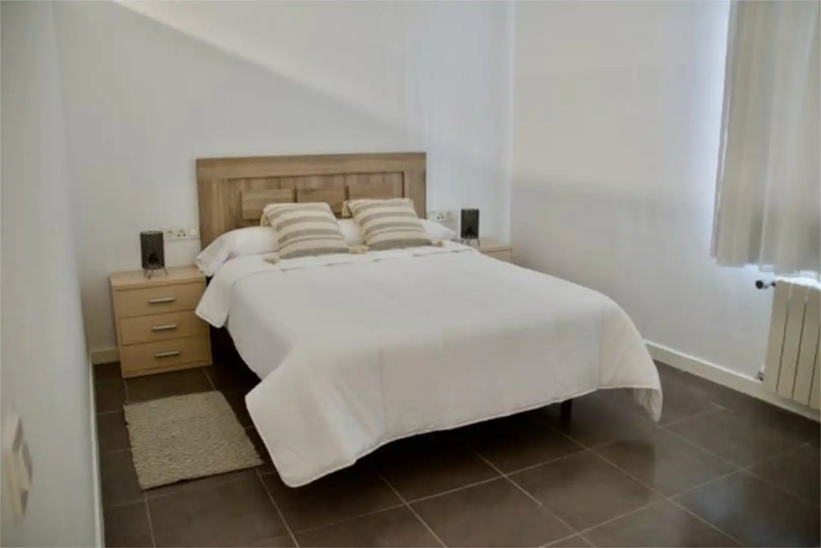 Dormitori de Apartament de lloguer en Carcaboso