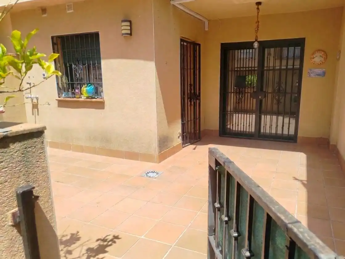 Flat for sale in Calle Jorge Guillen, 3, Urbanizaciones Flat for sale in Alhendín with Terrace and Balcony