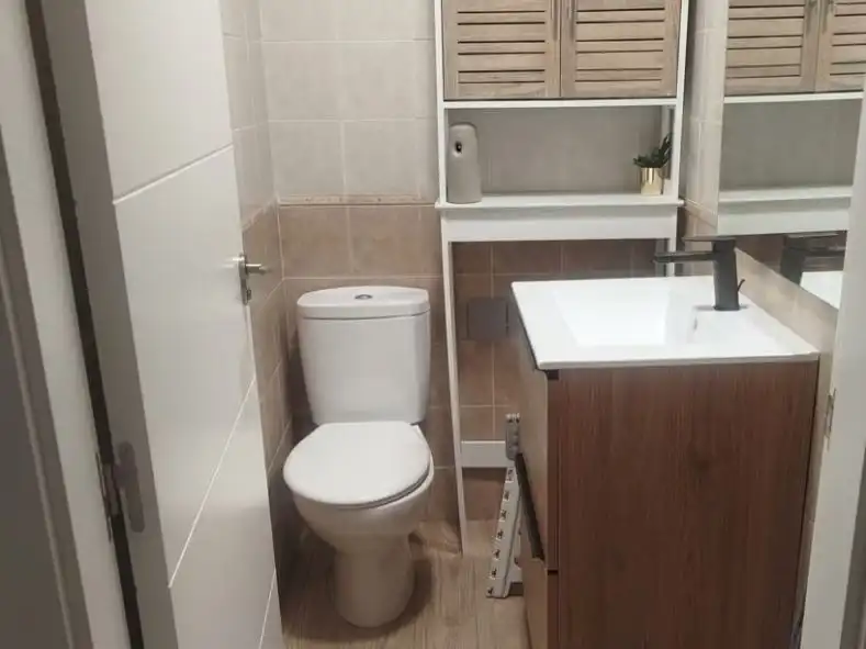 Flat for sale in Calle Jorge Guillen, 3, Urbanizaciones Bathroom of Flat for sale in Alhendín with Terrace and Balcony