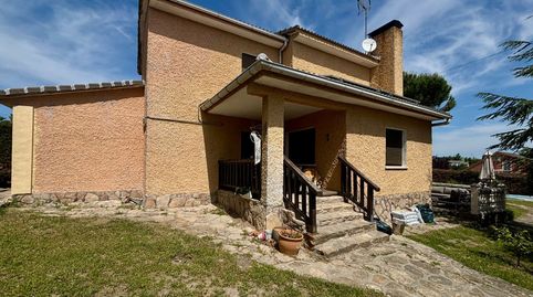 Casa o chalet en venta en Pedrezuela, Madrid - imagen 3 Foto 3 de Casa o chalet en venta en Pedrezuela, Madrid