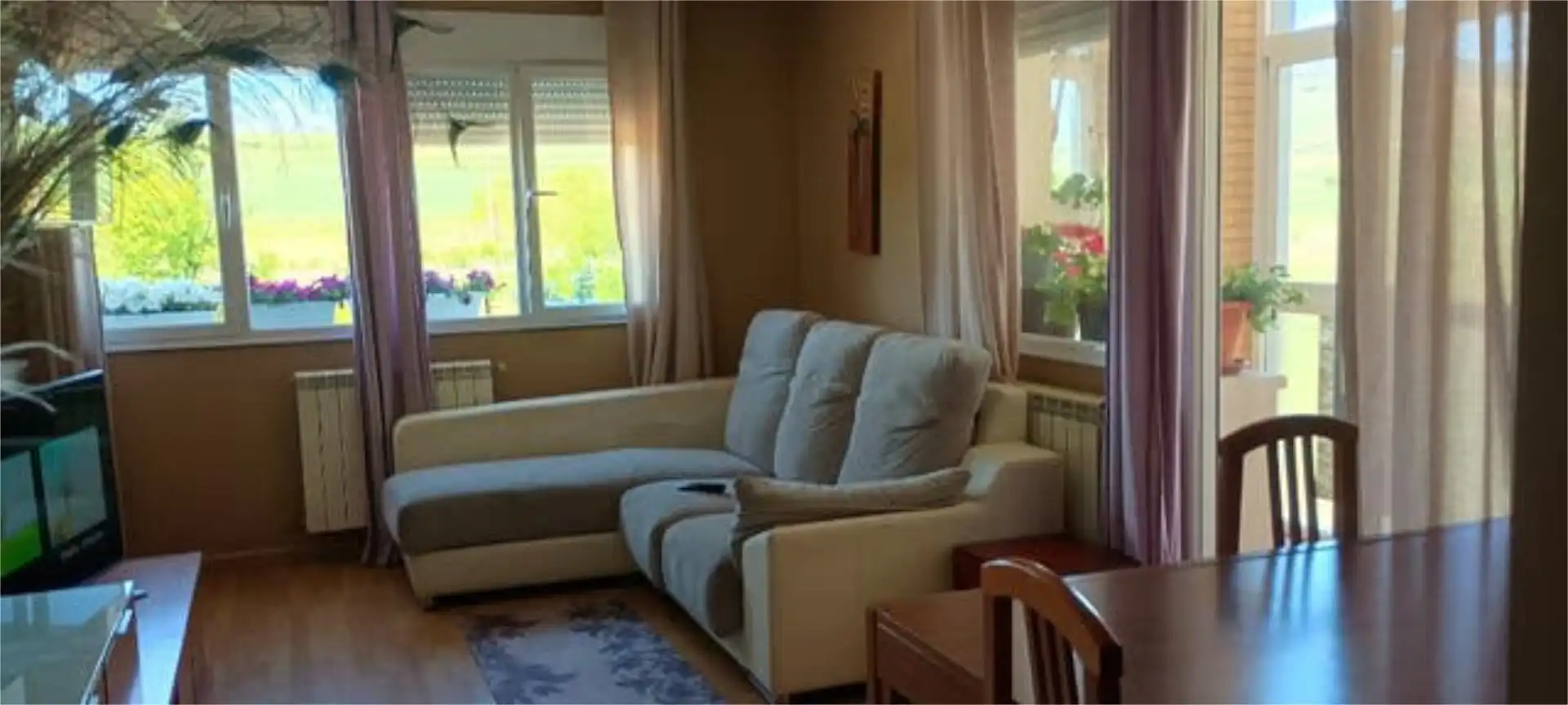 Living room of Flat for sale in San Pedro Manrique  with Heating, Terrace and Storage room
