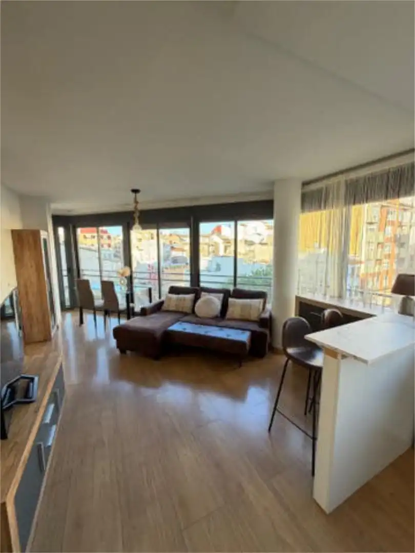 Flat for rent in Hospital - Plaza del Real Living room of Flat for rent in Castellón de la Plana / Castelló de la Plana with Heating and Furnished