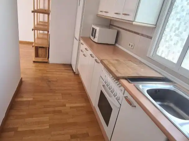 Piso de alquiler en Calle de Valencia, 20, Embajadores - Lavapiés Piso de alquiler en Calle de Valencia, 20, Embajadores - Lavapiés