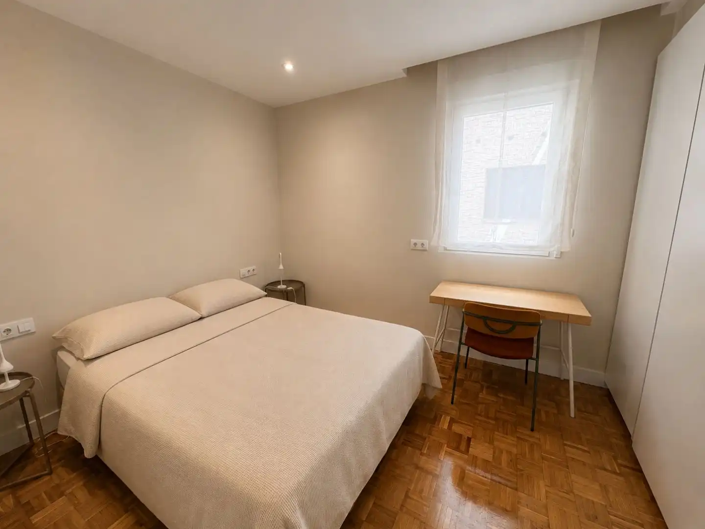 Wohnung zur Miete in Calle de Lombía, 8, Goya Schlafzimmer von Wohnung zur Miete in Madrid Capital mit Klimaanlage