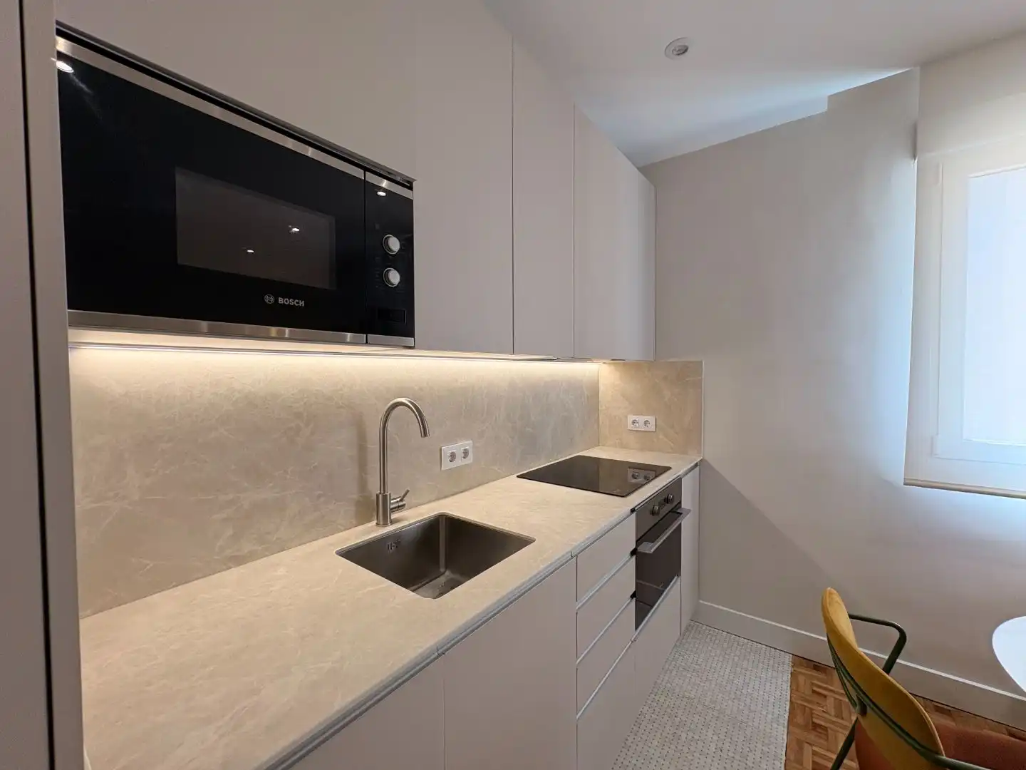 Wohnung zur Miete in Calle de Lombía, 8, Goya Küche von Wohnung zur Miete in Madrid Capital mit Klimaanlage