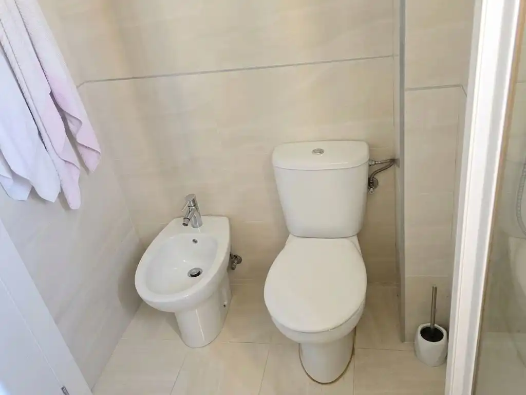 Pis en venda a Carrer Trident, 17, Cabo de las Huertas Bany de Pis en venda en Alicante / Alacant amb Aire condicionat, Terrassa i Piscina