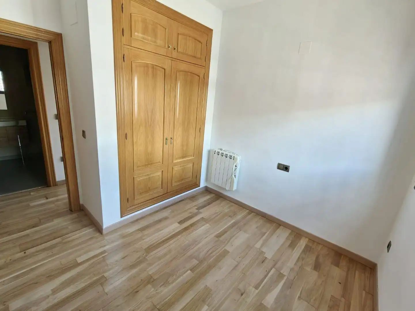 Piso en venta en Calle el Purche, 10, Genil Habitación de Piso en venta en Granada Capital con Aire acondicionado, Terraza y Balcón