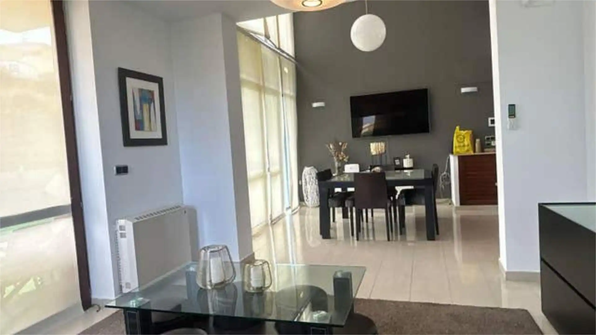 Einfamilien-Reihenhaus zum Verkauf in El Balcó - Jaume I Esszimmer von Einfamilien-Reihenhaus zum Verkauf in Oropesa del Mar / Orpesa mit Privatgarten, Terrasse und Abstellraum