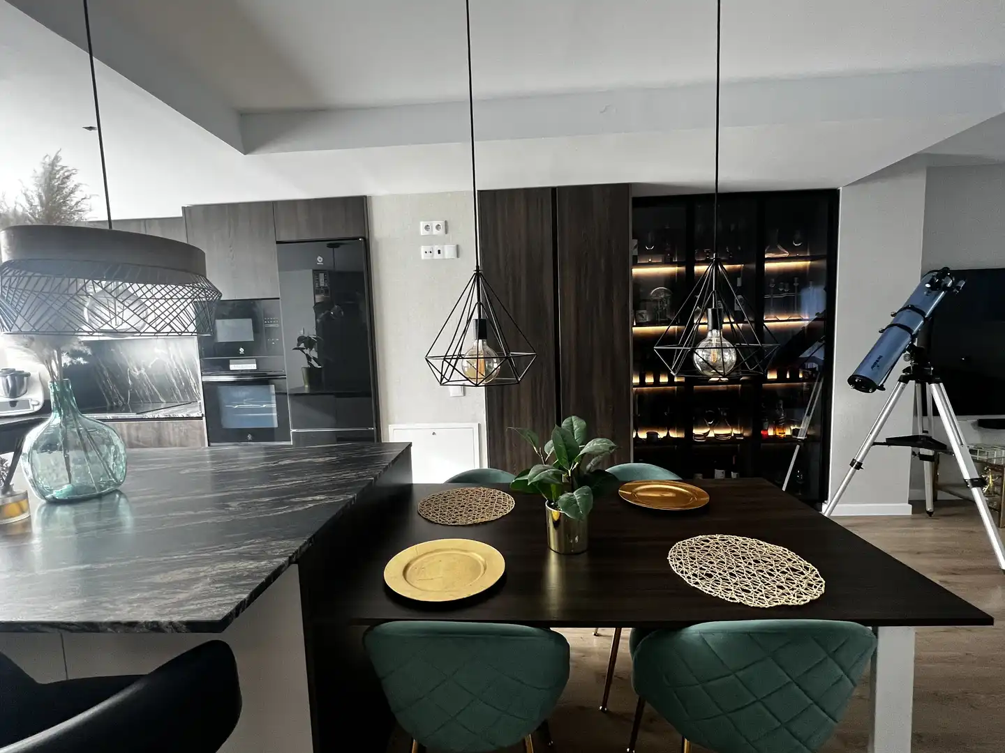 Casa adosada de alquiler en Calle de Valdeamor, 27, Algete Centro Cocina de Casa adosada de alquiler en Algete con Aire acondicionado, Calefacción y Jardín privado