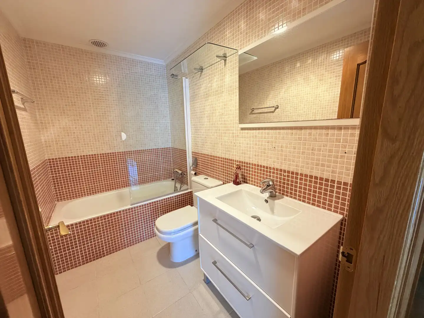 Piso en venta en Errekatxo Emparantza Plaza, 9, Astigarraga Baño de Piso en venta en Astigarraga con Calefacción y Balcón