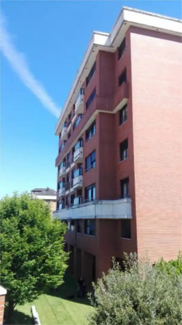 Apartament de lloguer a Los Castros Vista exterior de Apartament de lloguer en Santander amb Terrassa