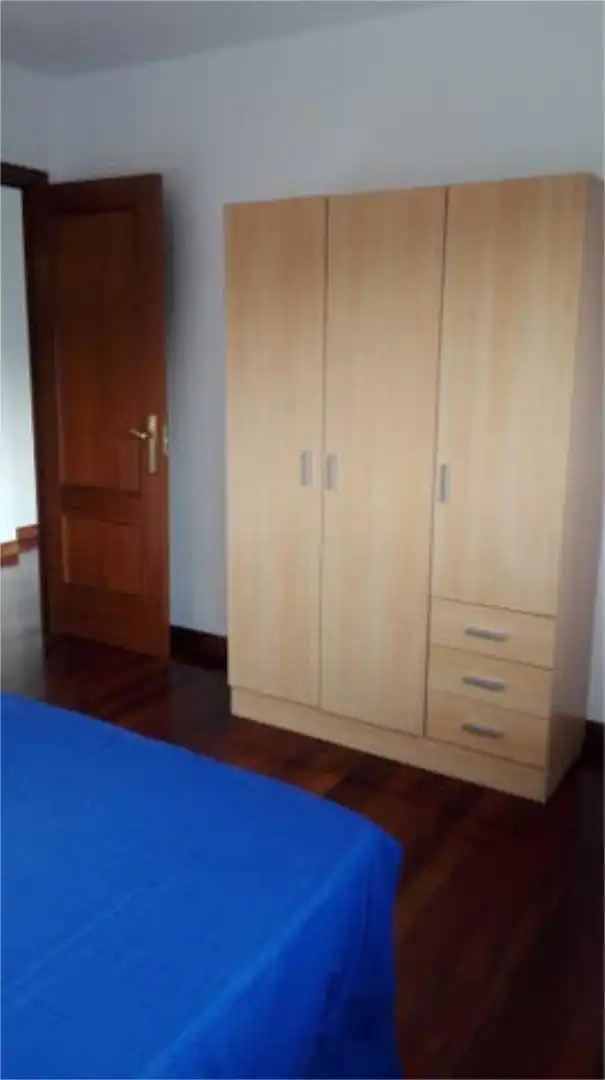 Apartament de lloguer a Los Castros Dormitori de Apartament de lloguer en Santander amb Terrassa