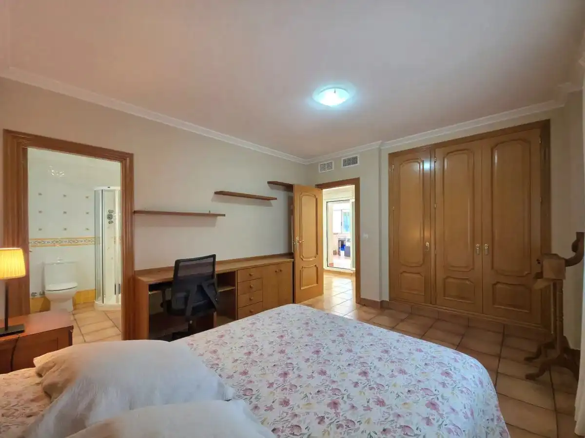 Casa o xalet en venda a Carrer del Vespre, 6, Bonalba - Cotoveta Dormitori de Casa o xalet en venda en Mutxamel amb Aire condicionat, Terrassa i Piscina