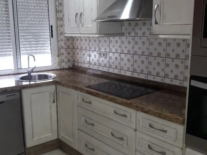 Piso en venta en Calle Fernandez de Santiago, 60, Posadas Cocina de Piso en venta en Posadas con Aire acondicionado, Terraza y Amueblado