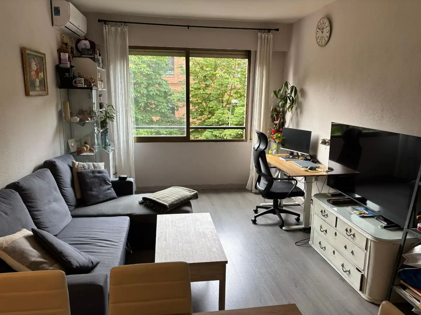Pis de lloguer a Calle de Cartagena, 148, Ciudad Jardín Sala d'estar de Pis de lloguer en Madrid Capital amb Aire condicionat i Terrassa