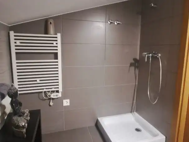 Dúplex en venda a Plaça Catalunya, 5, Llinars del Vallès Bany de Dúplex en venda en Llinars del Vallès amb Terrassa i Piscina
