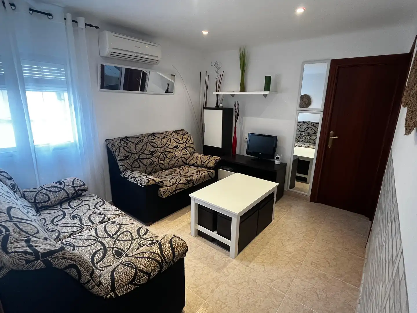 Sala d'estar de Pis en venda en Ciudad Real Capital amb Aire condicionat
