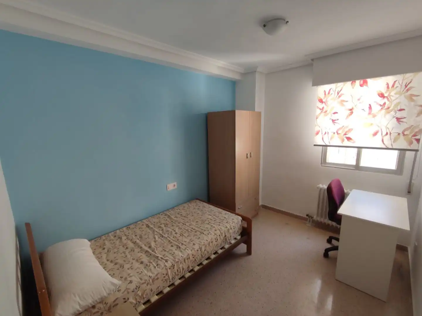 Flat for rent in Plaza Constitución, 1, Ensanche - Fuenfresca Bedroom of Flat for rent in Teruel with Heating and Furnished