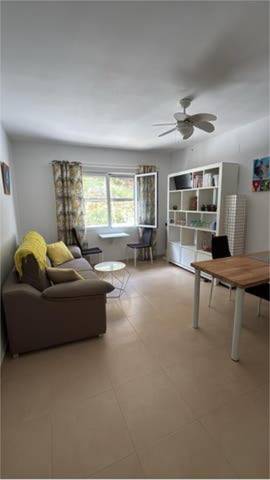 Apartamento en Alquiler en Raval Roig - Virgen del Socorro