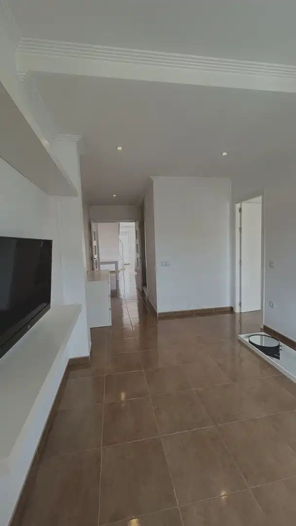 Piso en venta en Avenida de Cádiz, 87, Los Palacios y Villafranca Piso en venta en Los Palacios y Villafranca con Aire acondicionado, Terraza y Amueblado