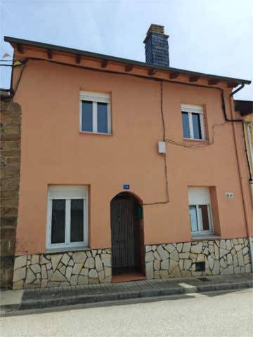 Casa-chalet en Venta en Noceda del Bierzo