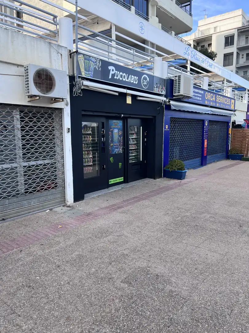 Local de alquiler en Avenida Ferrandis Salvador, 124, Els Terrers Local de alquiler en Benicasim / Benicàssim con Aire acondicionado