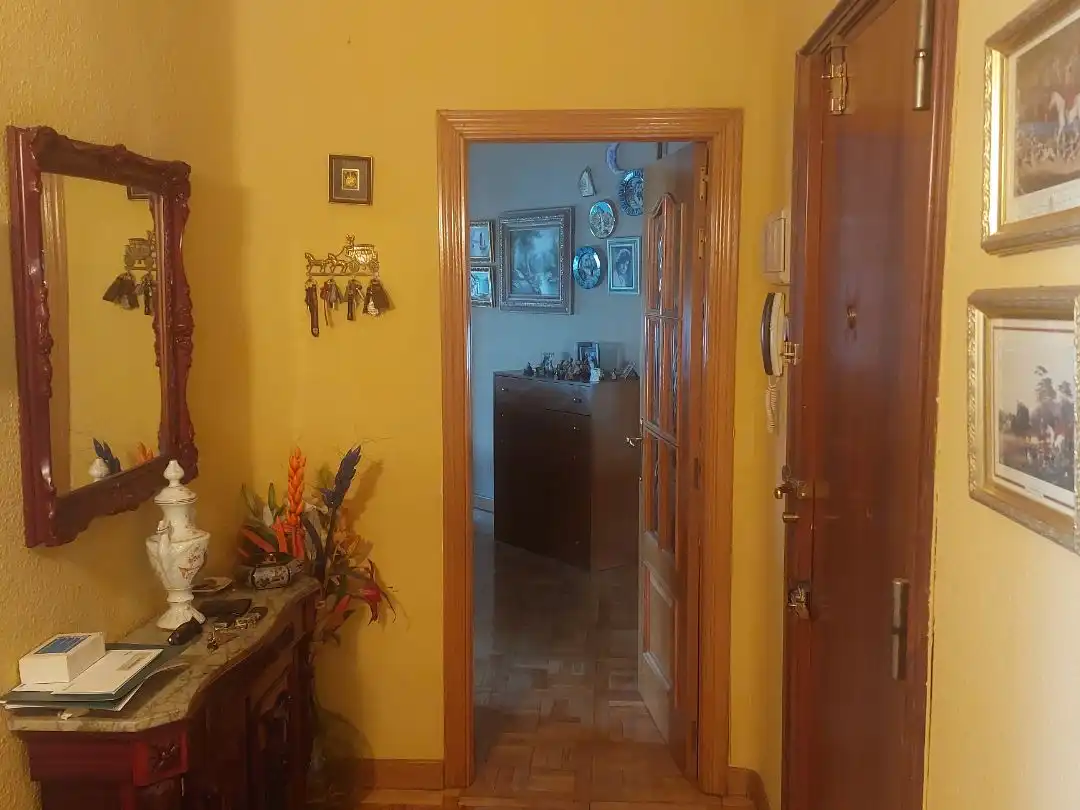 Piso en venta en Calle de Pamplona, 4, Bellas Vistas Piso en venta en Madrid Capital con Aire acondicionado, Terraza y Balcón
