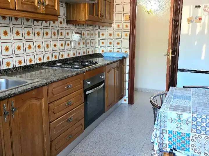 Pis en venda a Carrer Florida, 8, Abrera Cuina de Pis en venda en Abrera amb Aire condicionat, Calefacció i Jardí privat