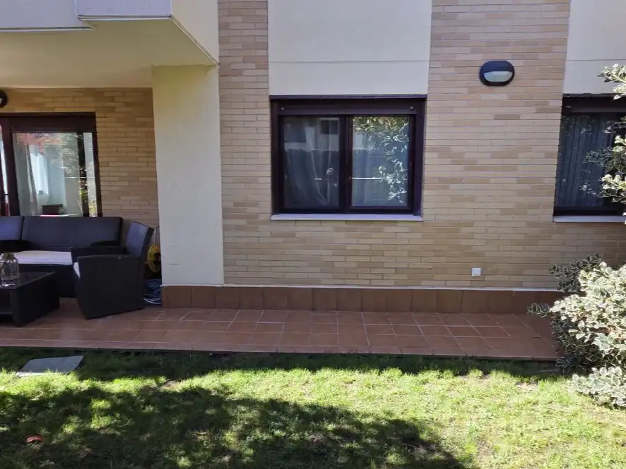 Wohnung zum Verkauf in Calle Mariano Barbacid, 6, Viñas Viejas Garten von Wohnung zum Verkauf in Boadilla del Monte mit Klimaanlage, Heizung und Privatgarten