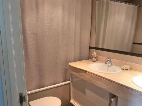 Wohnung zum Verkauf in Calle Mariano Barbacid, 6, Viñas Viejas Badezimmer von Wohnung zum Verkauf in Boadilla del Monte mit Klimaanlage, Heizung und Privatgarten
