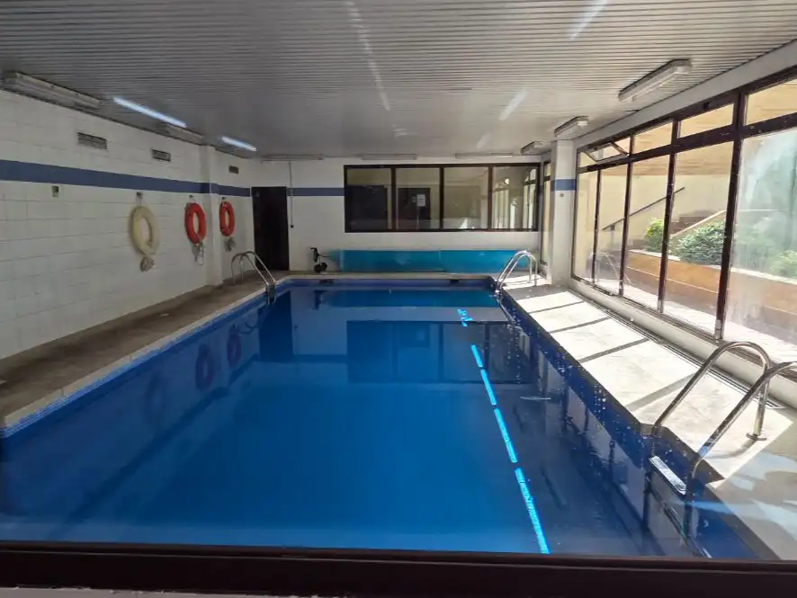 Wohnung zum Verkauf in Calle Mariano Barbacid, 6, Viñas Viejas Schwimmbecken von Wohnung zum Verkauf in Boadilla del Monte mit Klimaanlage, Heizung und Privatgarten
