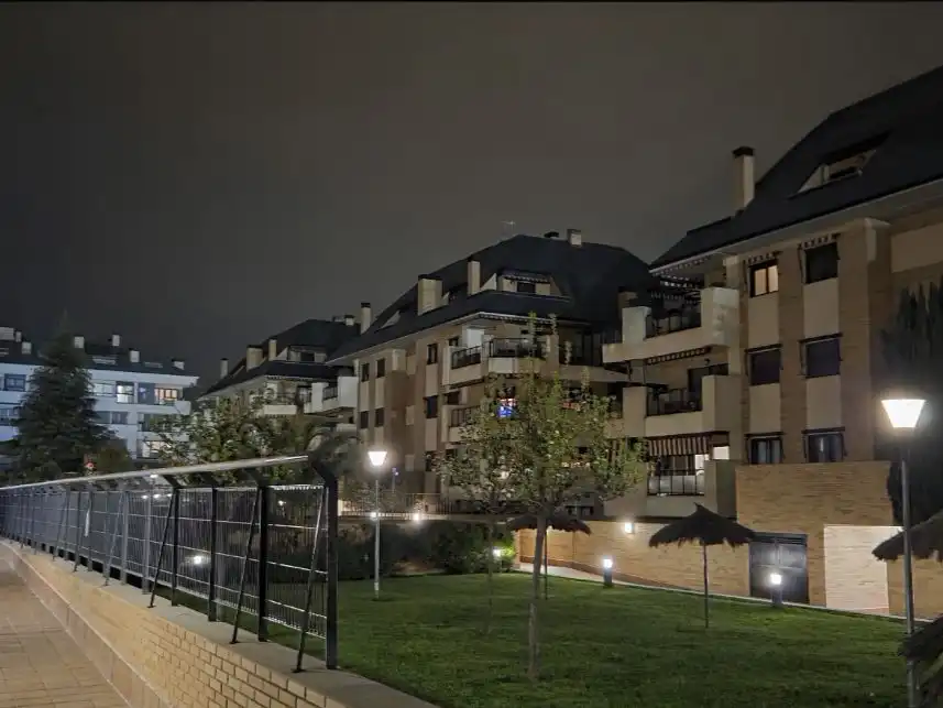 Wohnung zum Verkauf in Calle Mariano Barbacid, 6, Viñas Viejas Außenansicht von Wohnung zum Verkauf in Boadilla del Monte mit Klimaanlage, Heizung und Privatgarten