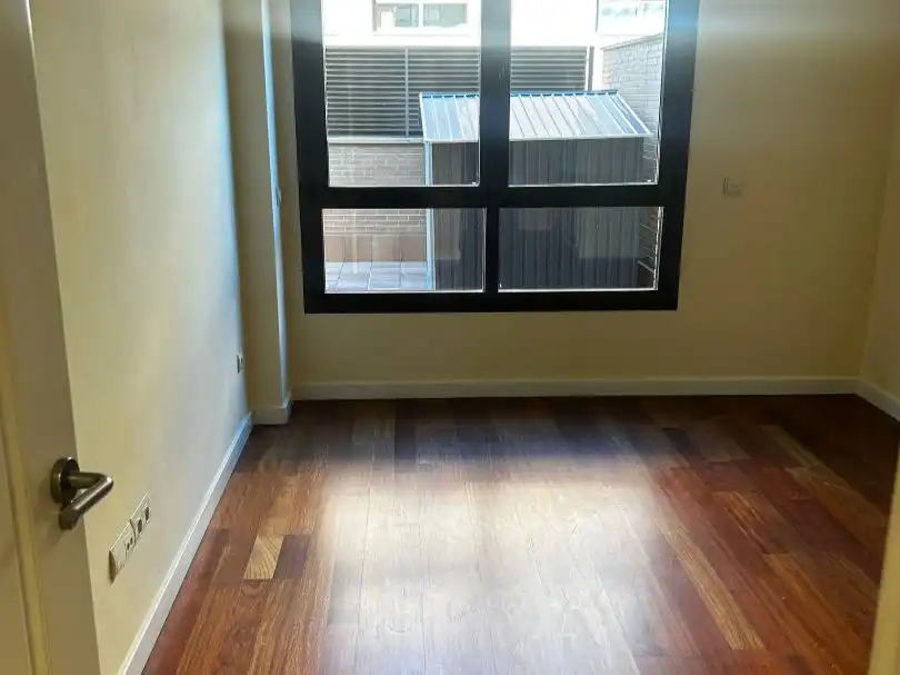 Piso de alquiler en Avenida de Valdemarín, 117, Valdemarín Habitación de Piso de alquiler en Madrid Capital con Aire acondicionado, Terraza y Piscina