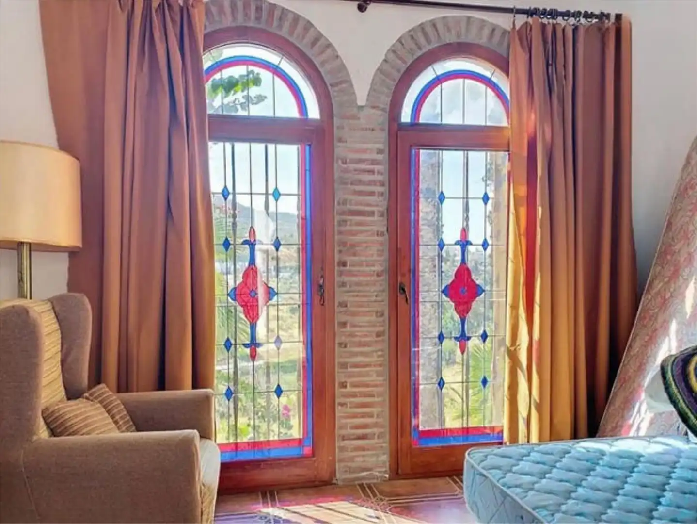 Einfamilien-Reihenhaus zum Verkauf in Vélez-Málaga mit Terrasse und Schwimmbad