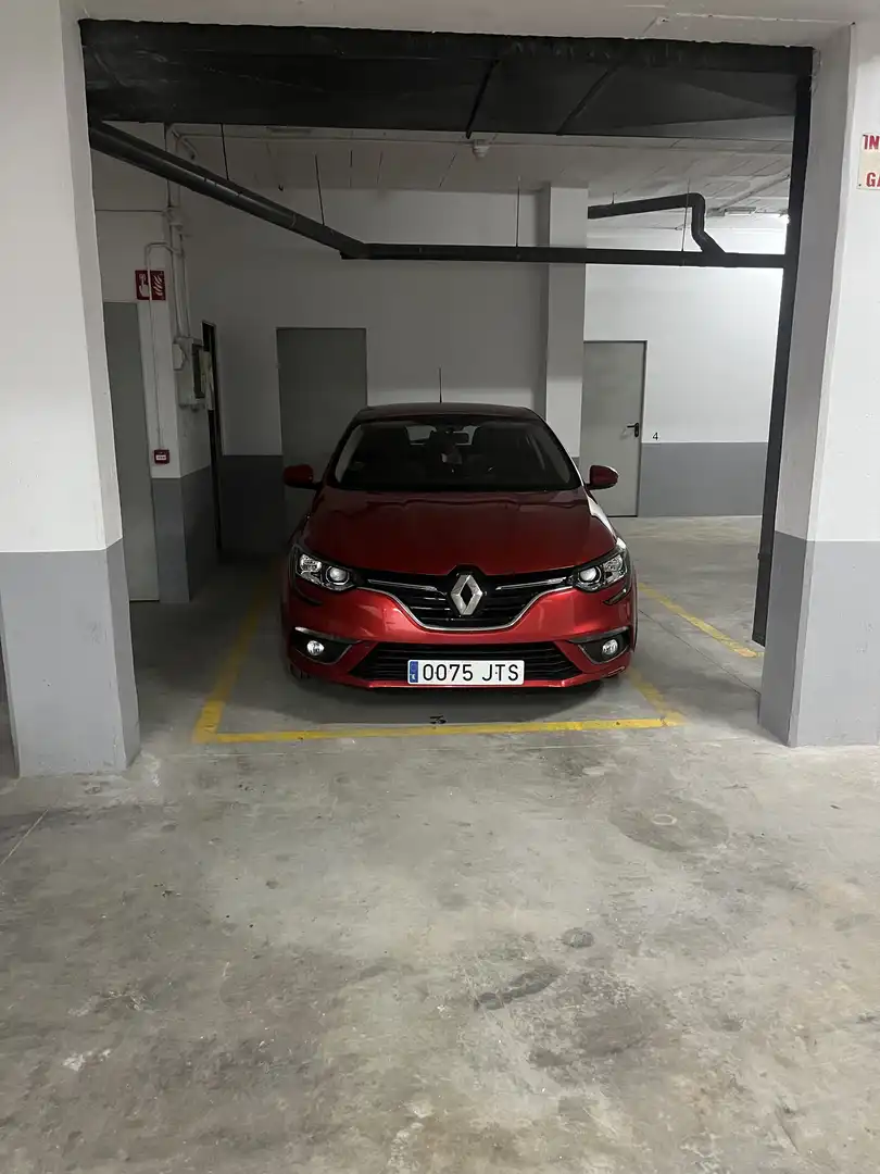 Parkplatz von Garage zum Verkauf in Llucmajor