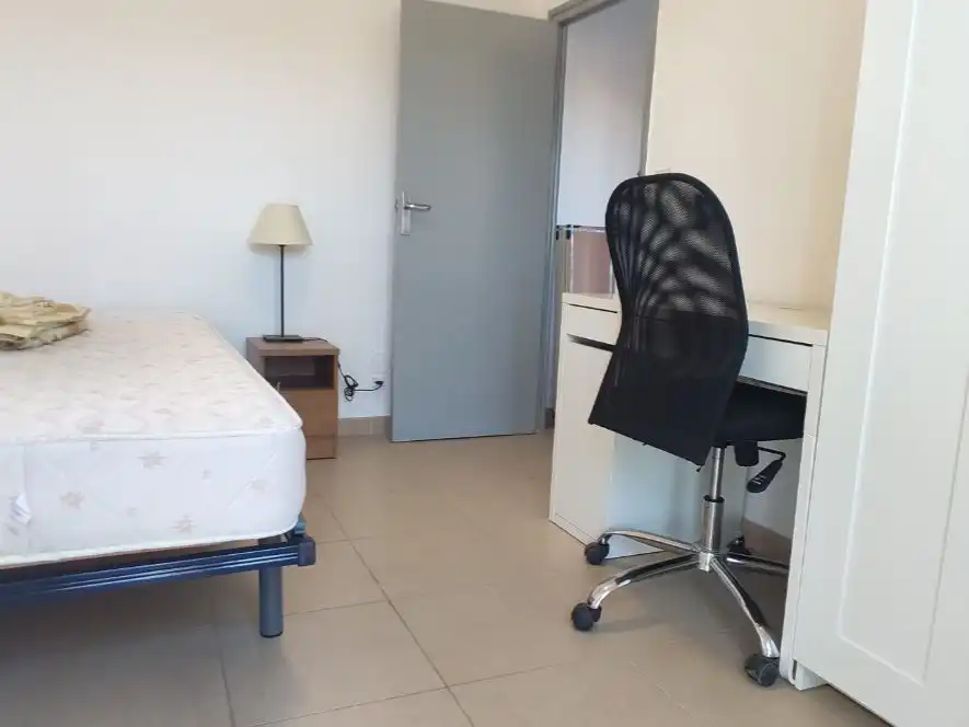 Flat for rent in Calle de Casasola, 8, Vadillos Bedroom of Flat for rent in Valladolid with Heating, Terrace and Furnished