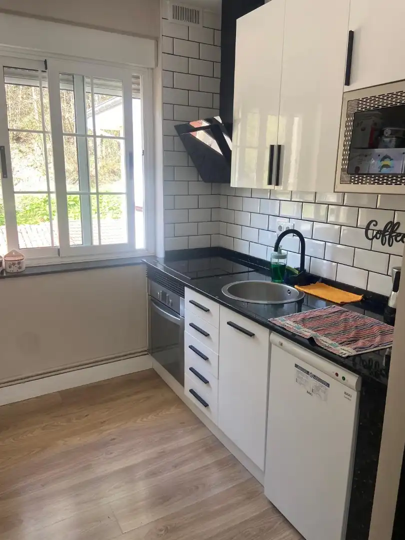 Küche von Wohnung zum Verkauf in Castrillón mit Terrasse und Balkon