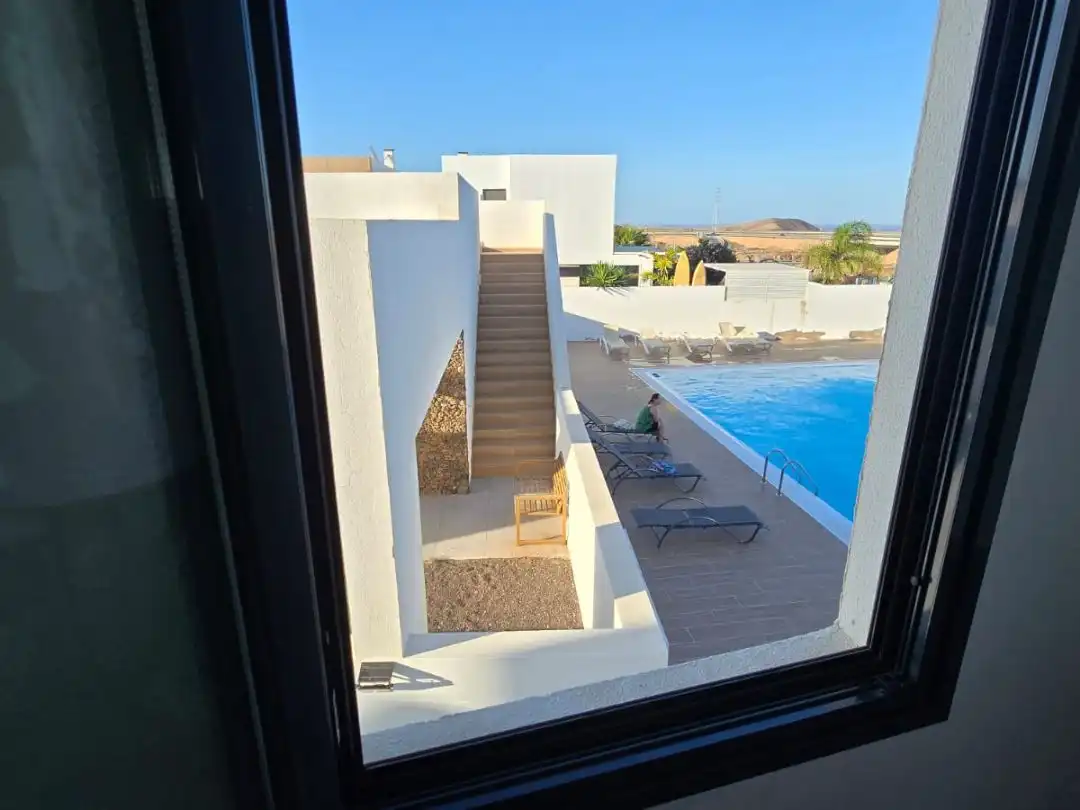 Dúplex de alquiler en Calle Drago, 5, Corralejo Piscina de Dúplex de alquiler en La Oliva con Parquet, Terraza y Piscina