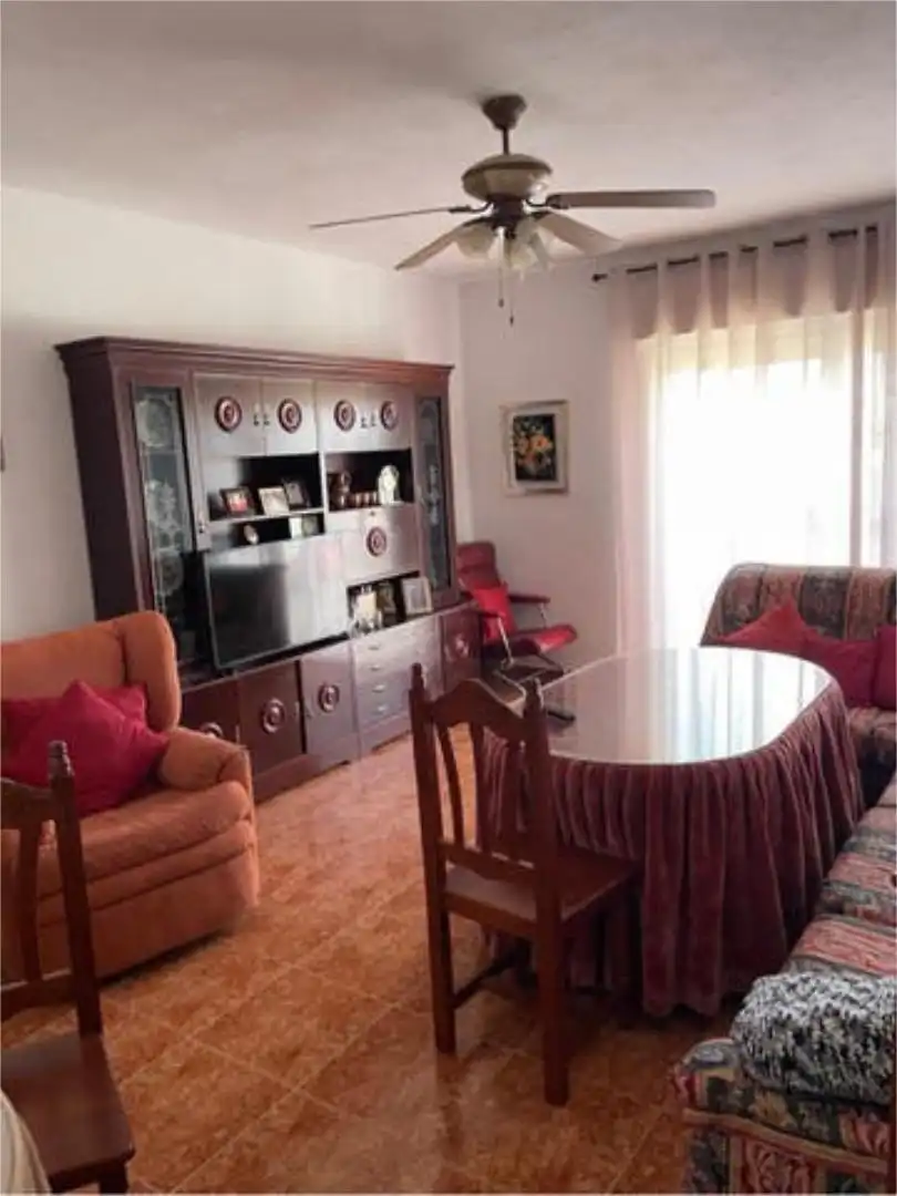 Piso en venta en Pujerra Sala de estar de Piso en venta en Pujerra con Terraza y Amueblado