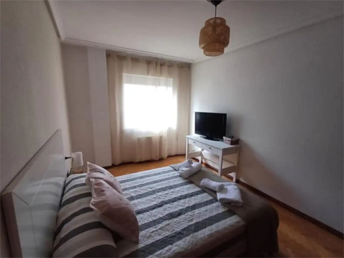 Flat for rent in Sarria Flat for rent in Sarria