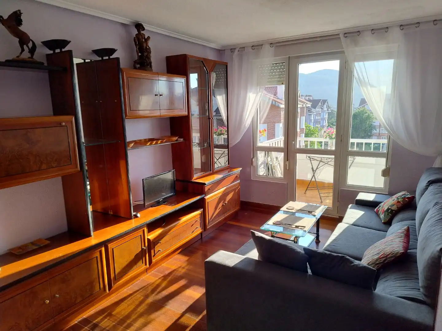 Flat for sale in Avenida Ris, 1, Palacio Living room of Flat for sale in Noja with Terrace and Balcony