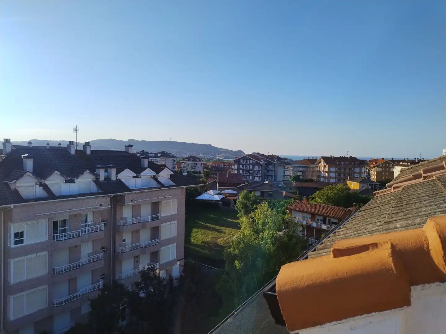 Flat for sale in Avenida Ris, 1, Palacio Exterior view of Flat for sale in Noja with Terrace and Balcony
