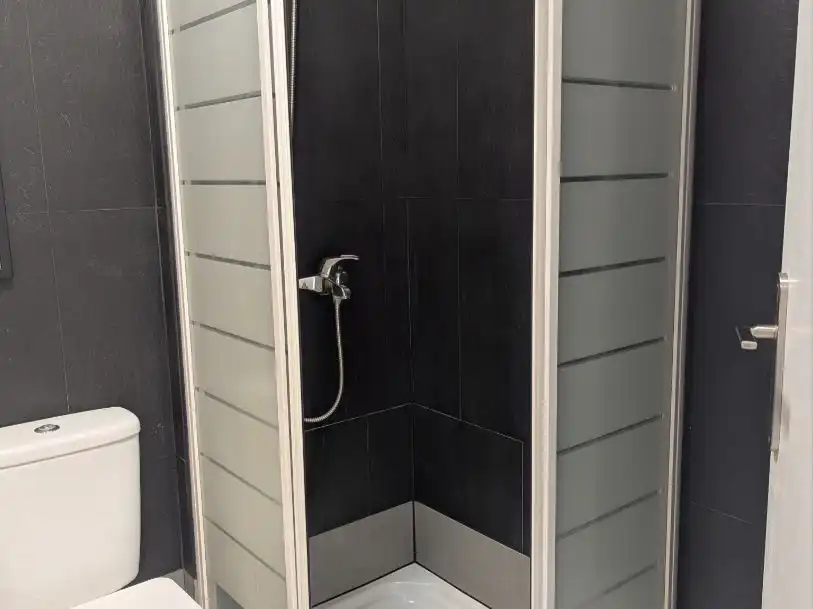Bathroom of Flat for rent in Málaga  with Terrace and Furnished