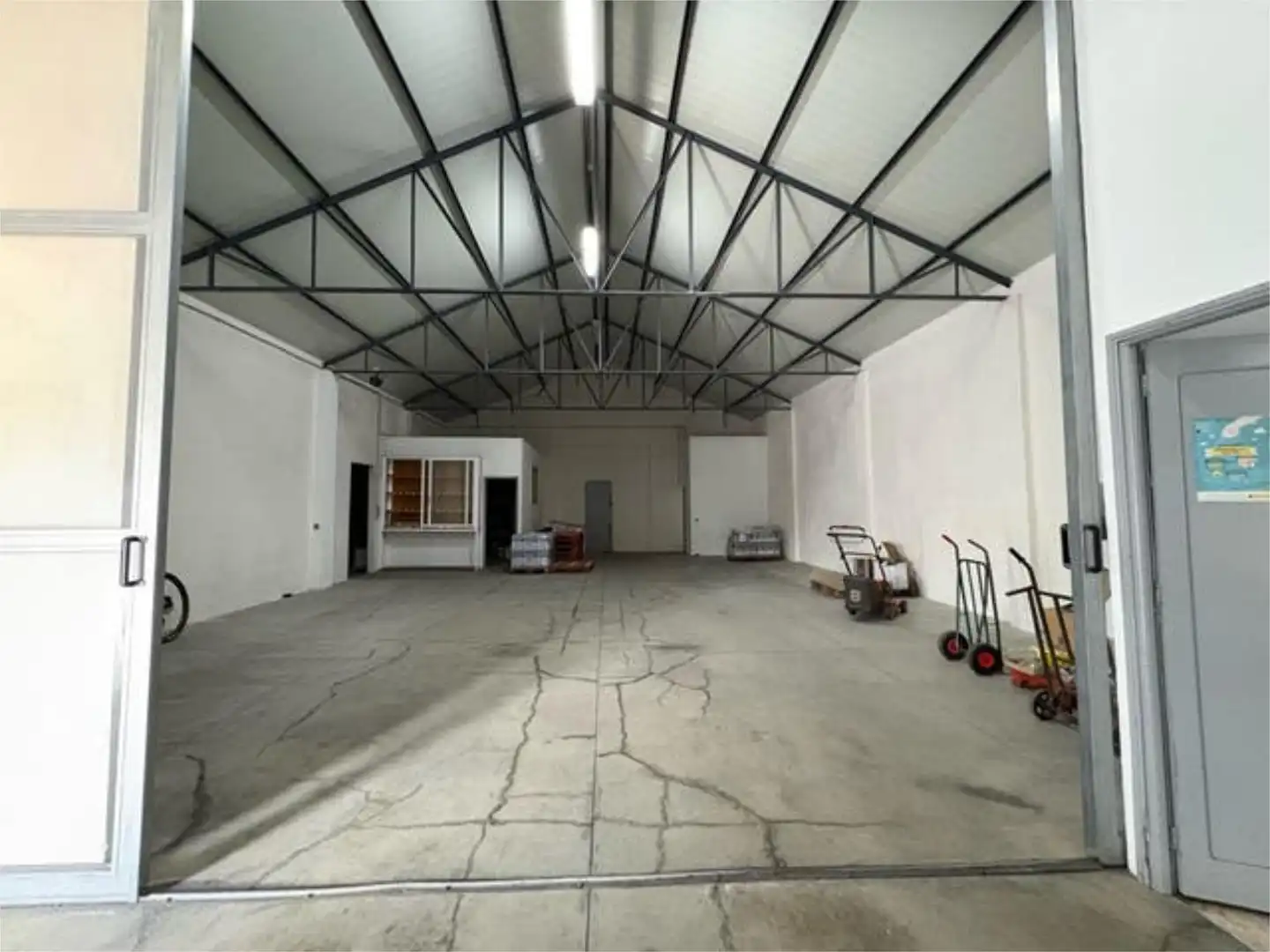 Nave industrial de alquiler en A Gudiña 