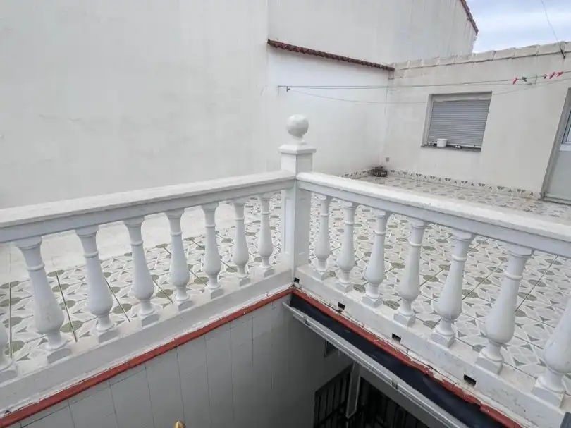 Terrasse von Wohnung zum Verkauf in Nerva mit Klimaanlage, Terrasse und Abstellraum