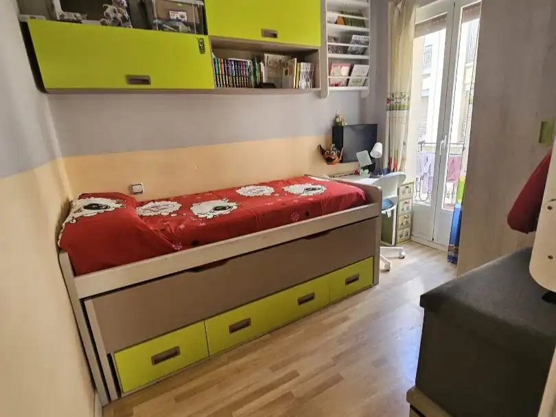 Bedroom of Flat for sale in  Madrid Capital  with Air Conditioner and Balcony