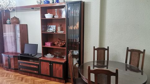 Apartamento de alquiler en Calle Máximo Cayón Waldaliso, 7, San Claudio - La Chantría, León Capital - imagen 2 Foto 2 de Apartamento de alquiler en Calle Máximo Cayón Waldaliso, 7, San Claudio - La Chantría, León Capital