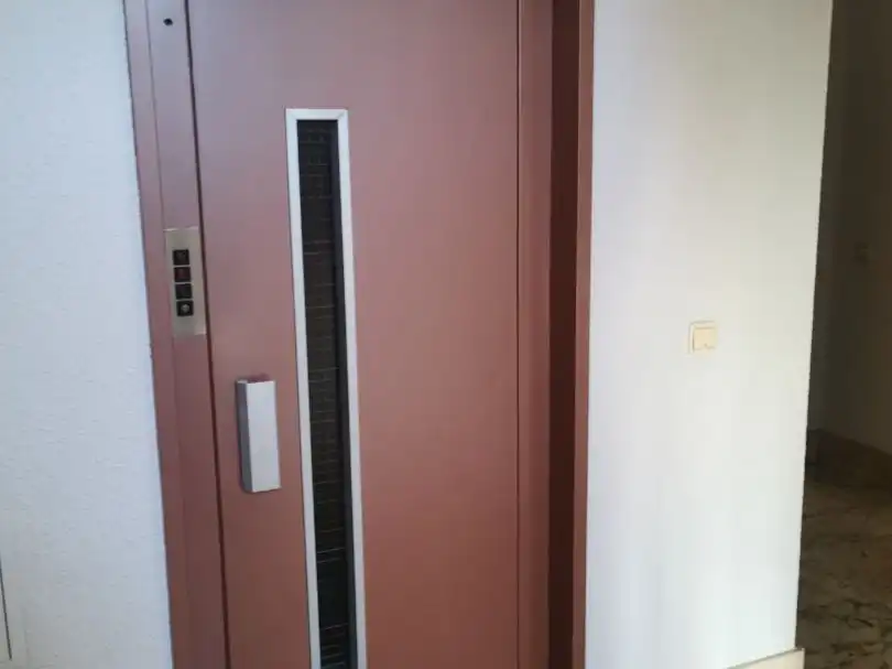 Apartament de lloguer en León Capital  amb Calefacció, Parquet i Terrassa