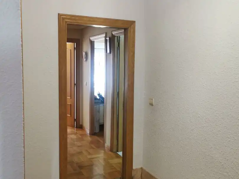 Apartament de lloguer en León Capital  amb Calefacció, Parquet i Terrassa